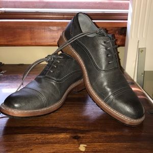 Perry Ellis Dress shoes